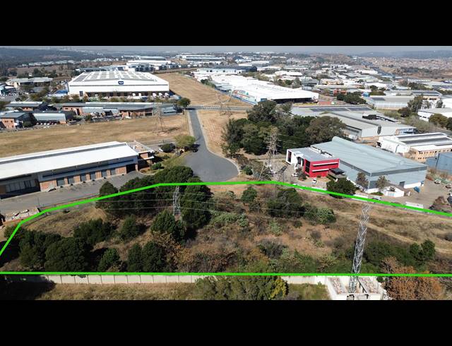 8,498M² VACANT LAND FOR SALE IN LINBRO PARK